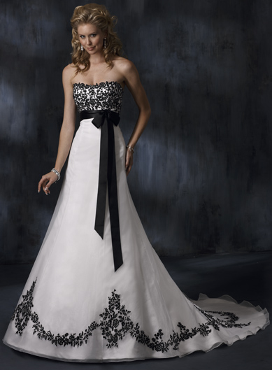 a-line-black-lace-chest-skirt-color-wedding-dresses-a1